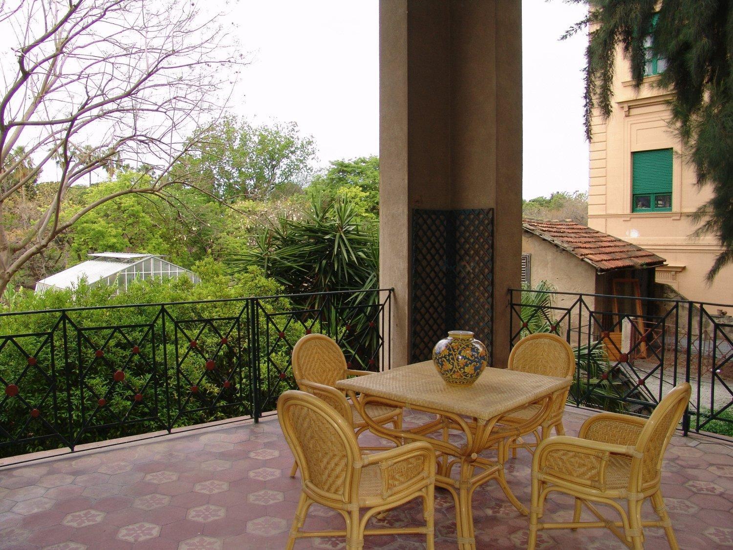 Hotel Villa Archirafi ปาแลร์โม ภายนอก รูปภาพ